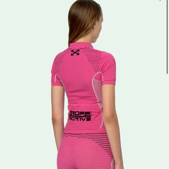 Off white c/o Virgil Abloh Graphic print crew neck top. - Picture 2 of 9